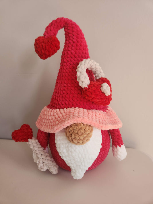 Valentine's Gnome